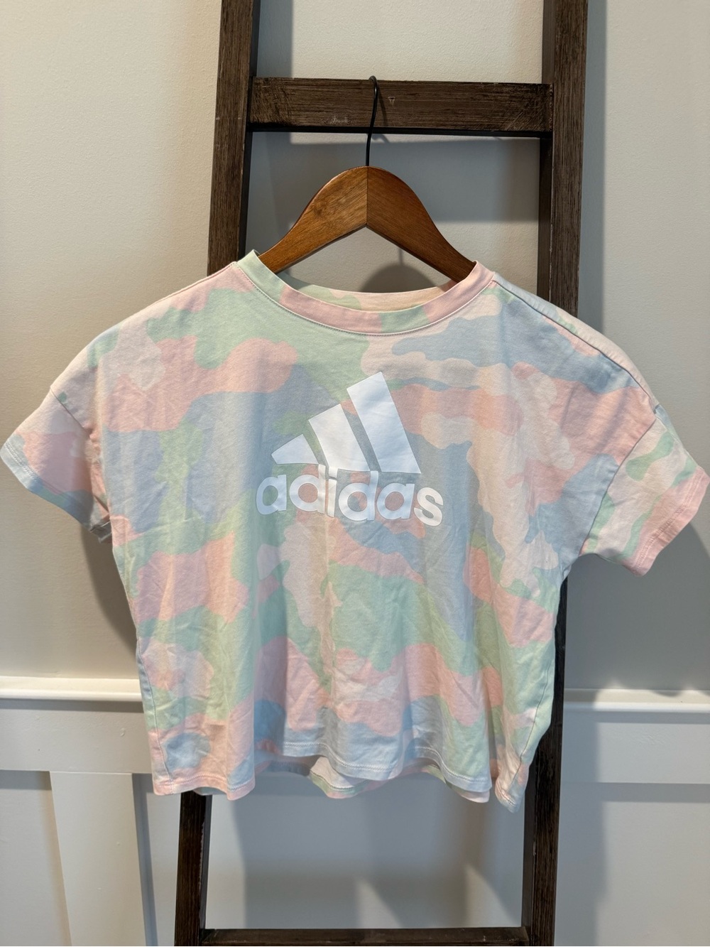 adidas Pastel Camouflage Tee in Pink, Blue, Green girls medium 10/12